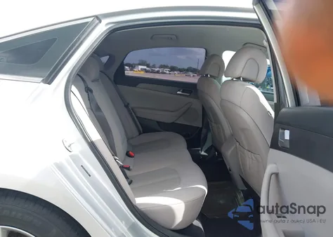 2016 Hyundai Sonata from USA, damaged, VIN 5NPE24AF5GH417881